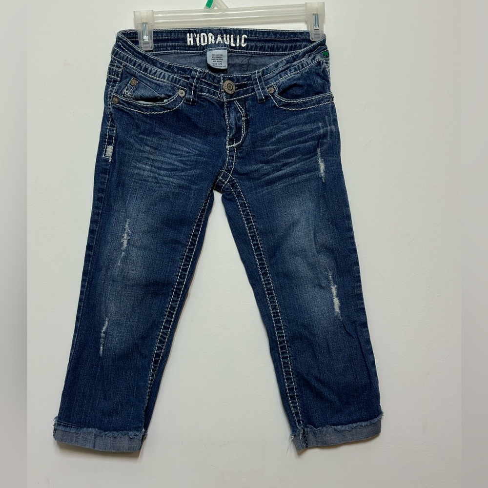 Hydralic Women's Distressed Blue Capri Jeans size 3/4 (G6)‎